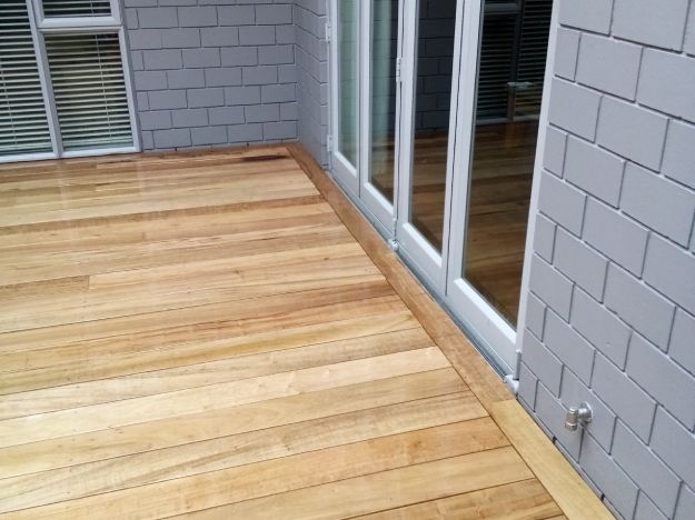 Vitex deck remuera